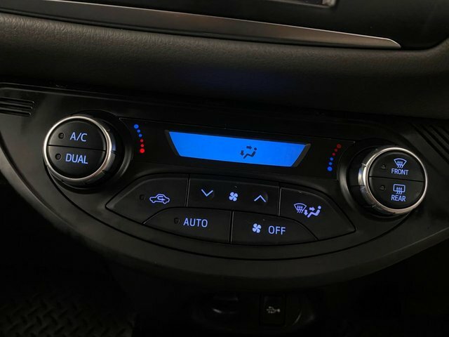 Toyota Yaris Vvt-i Excel Blue #19