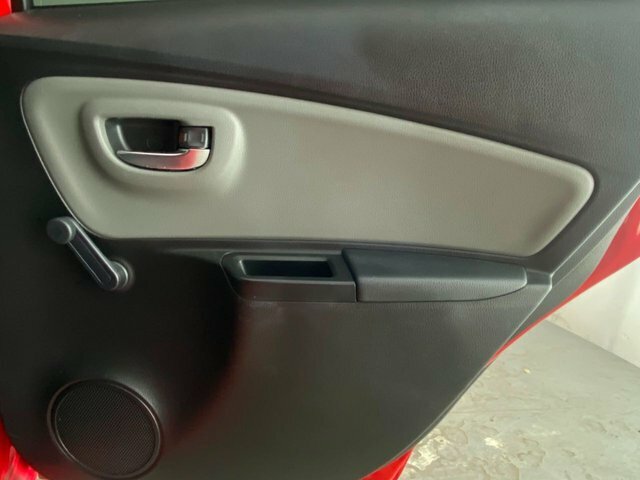 Toyota Yaris Vvt-i Excel Blue #41