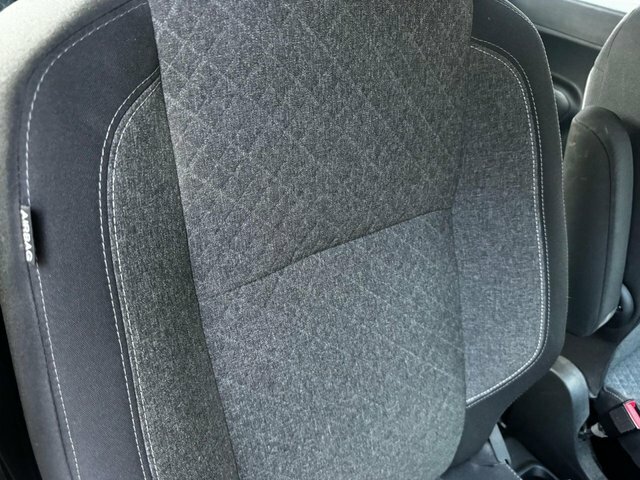Vauxhall Combo-e Life Life 100Kw Design XL 52Kwh 7 Sea Grey #34