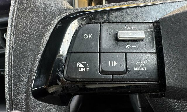 Vauxhall Combo-e Life Life 100Kw Design XL 52Kwh 7 Sea Grey #11