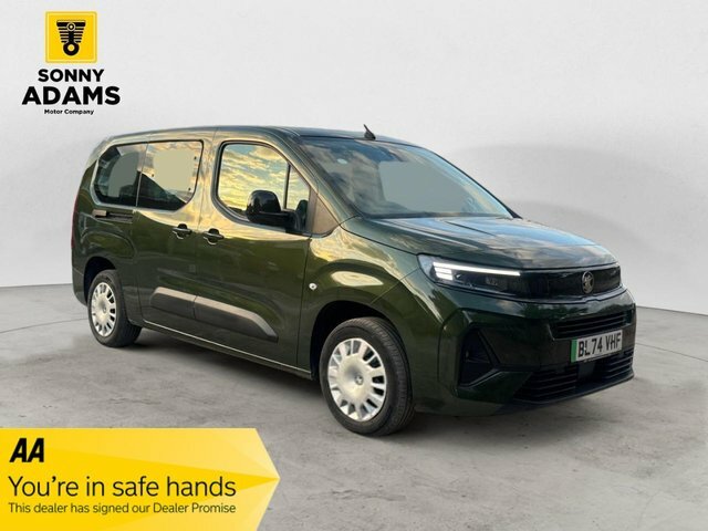 Vauxhall Combo-e Life Life 100Kw Design XL 52Kwh 7 Sea Grey #1