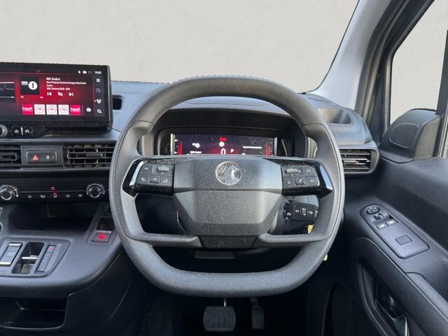 Vauxhall Combo-e Life Life 100Kw Design XL 52Kwh 7 Sea Grey #10