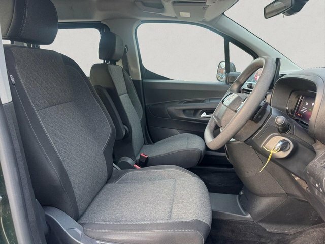 Vauxhall Combo-e Life Life 100Kw Design XL 52Kwh 7 Sea Grey #14