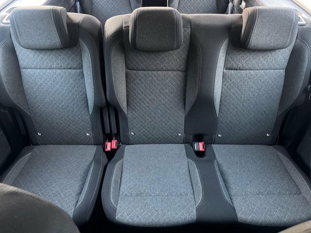 Vauxhall Combo-e Life Life 100Kw Design XL 52Kwh 7 Sea Grey #19