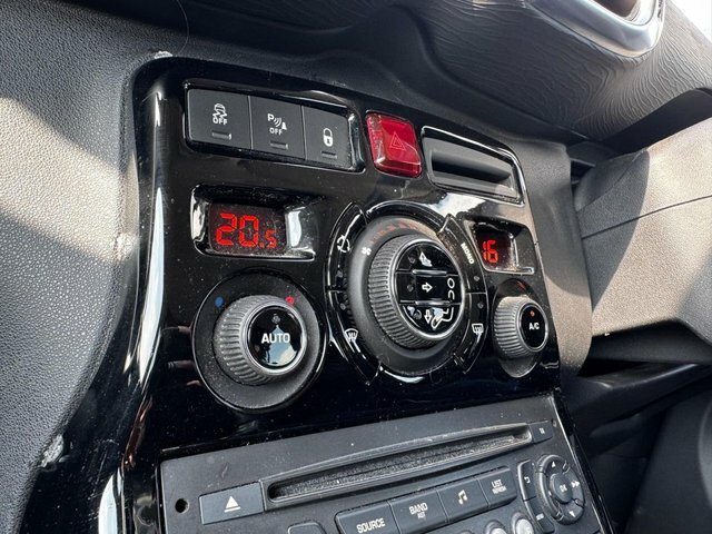 Citroen C3 Picasso Picasso 1.6 Bluehdi Vtr Mpv Eur White #28
