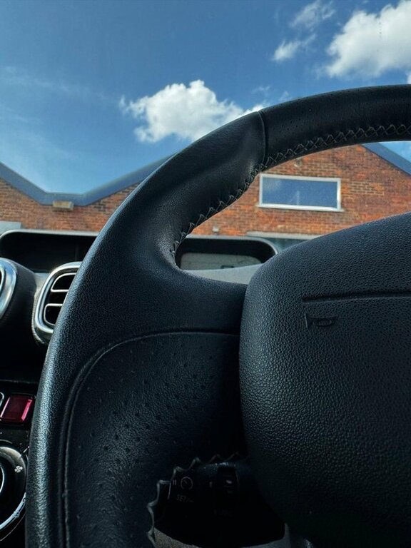 Citroen C3 Picasso Picasso 1.6 Bluehdi Vtr Mpv Eur White #14