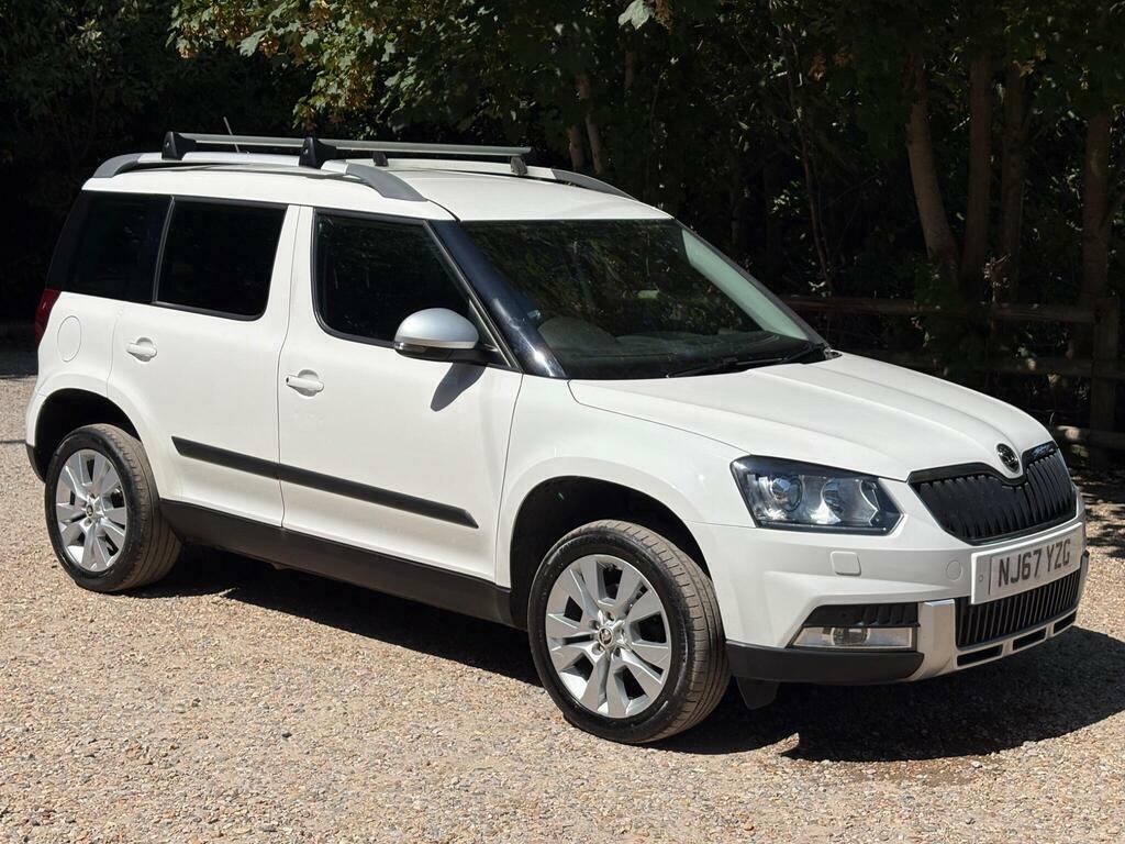 Skoda Yeti 1.2 Tsi Se L Drive Outdoor Dsg Euro 6 S S NJ67YZG White #2