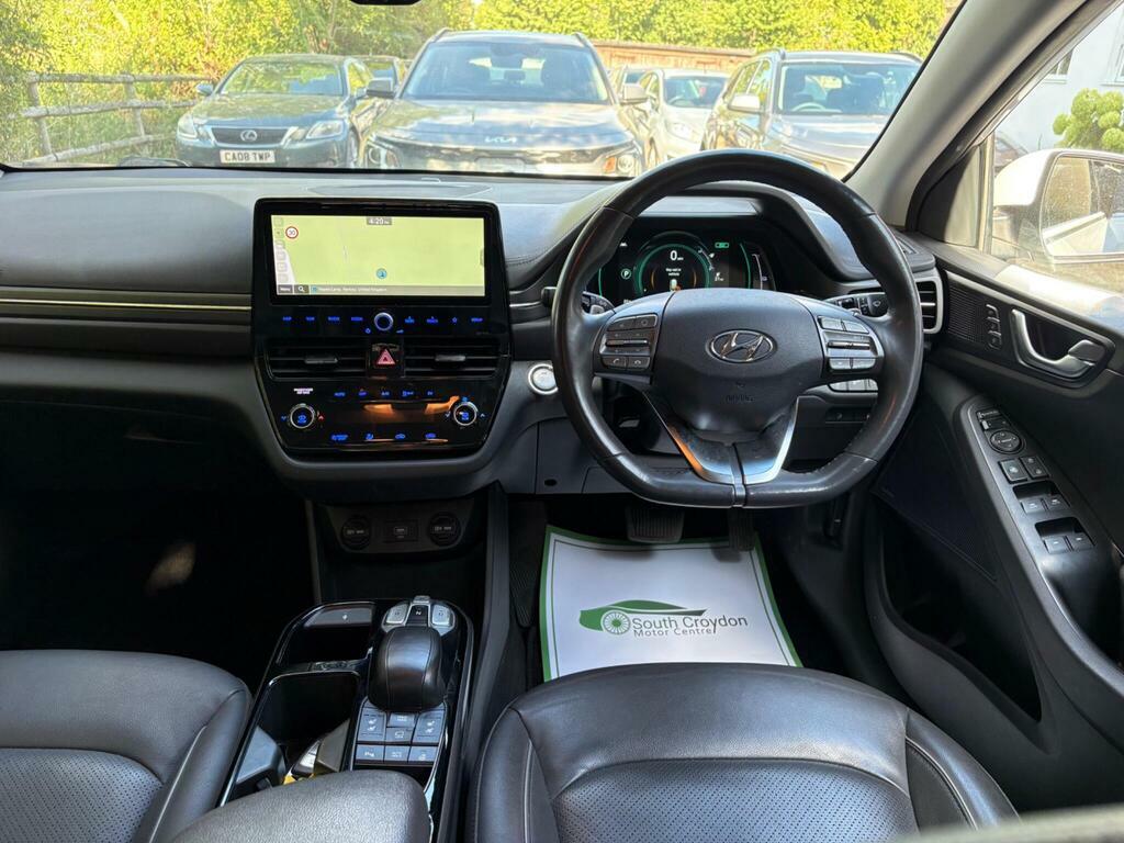 Hyundai Ioniq 1.6L Premium White #16