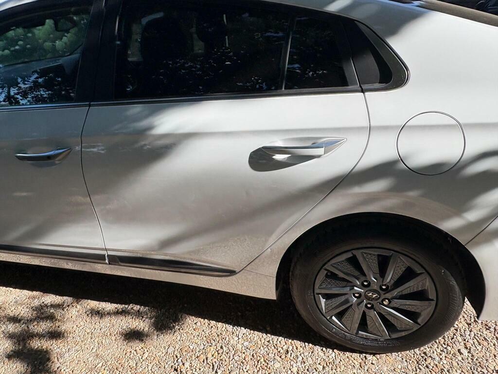 Hyundai Ioniq 1.6L Premium White #33