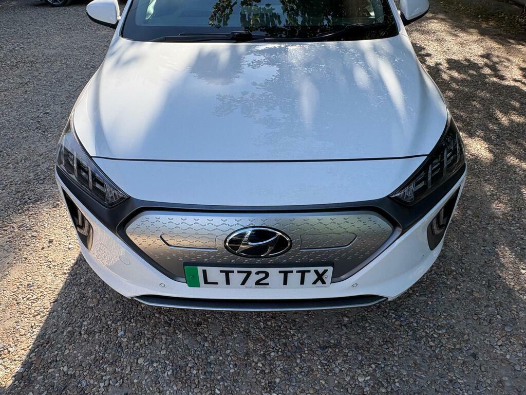 Hyundai Ioniq 38.3Kwh Premium Se White #2