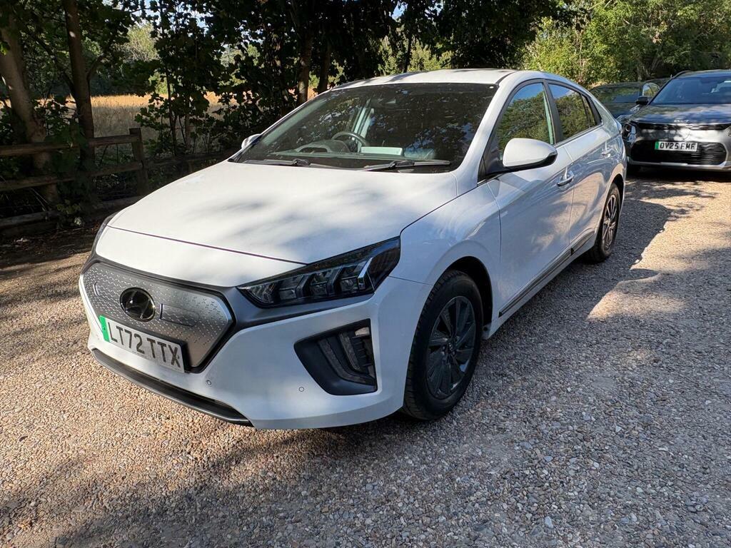 Hyundai Ioniq 38.3Kwh Premium Se White #3