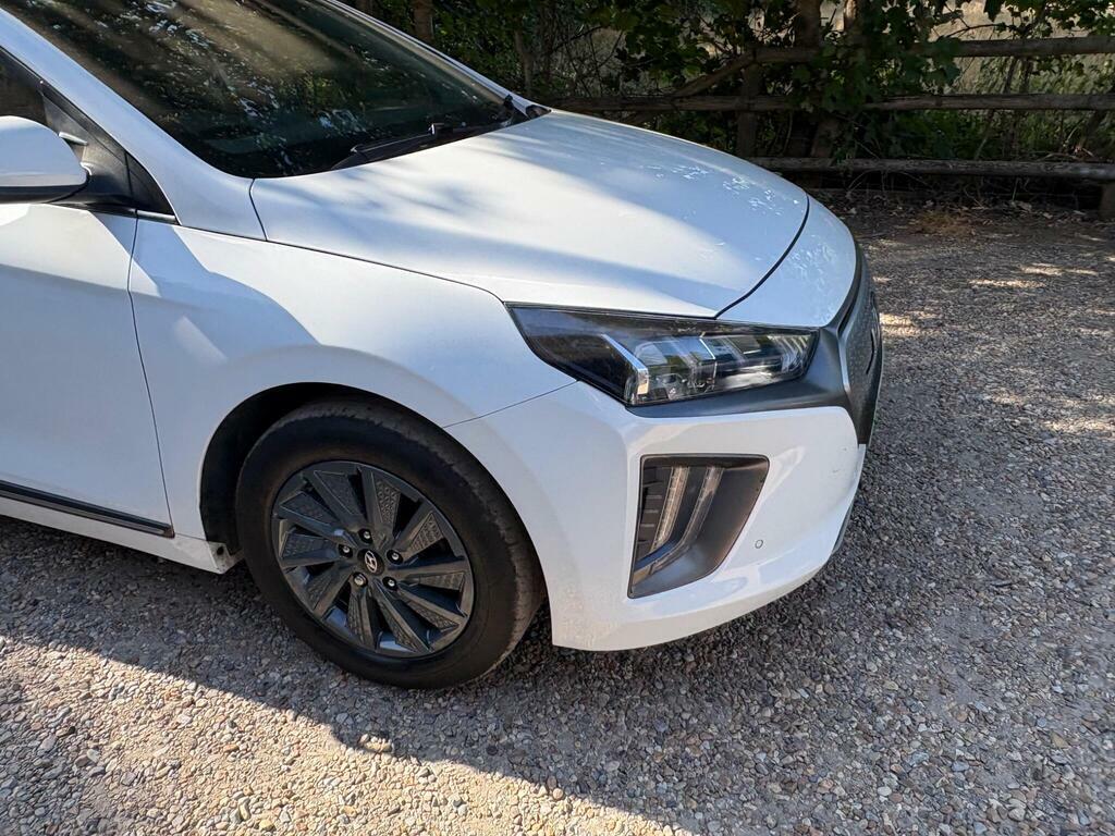 Hyundai Ioniq 38.3Kwh Premium Se White #6