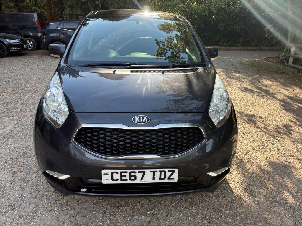 Kia Venga 1.6 4 Euro 6 Silver #2