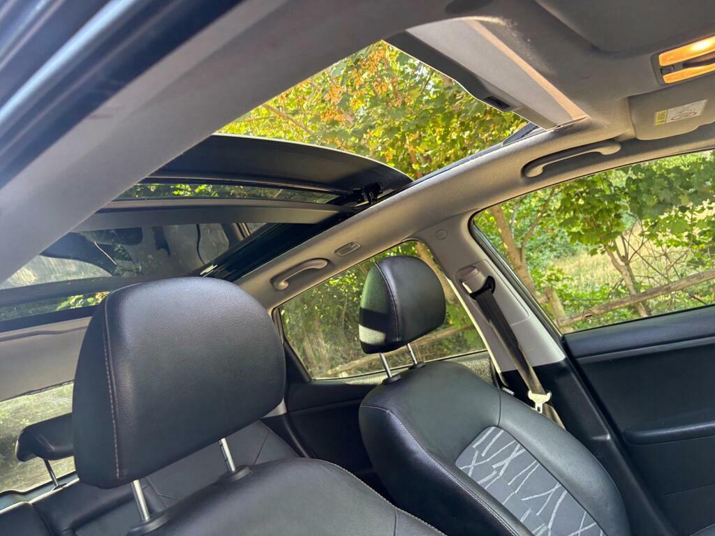 Kia Venga 1.6 4 Mpv Euro 6 Ss 123 Bhp Blue #42