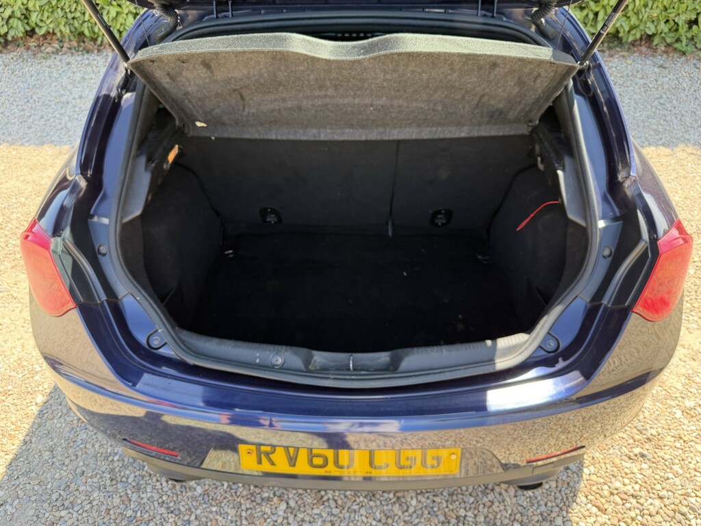 Alfa Romeo Giulietta 1.4 Tb Multiair Lusso Grey #33