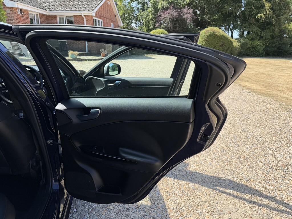 Alfa Romeo Giulietta 1.4 Tb Multiair Lusso Grey #26