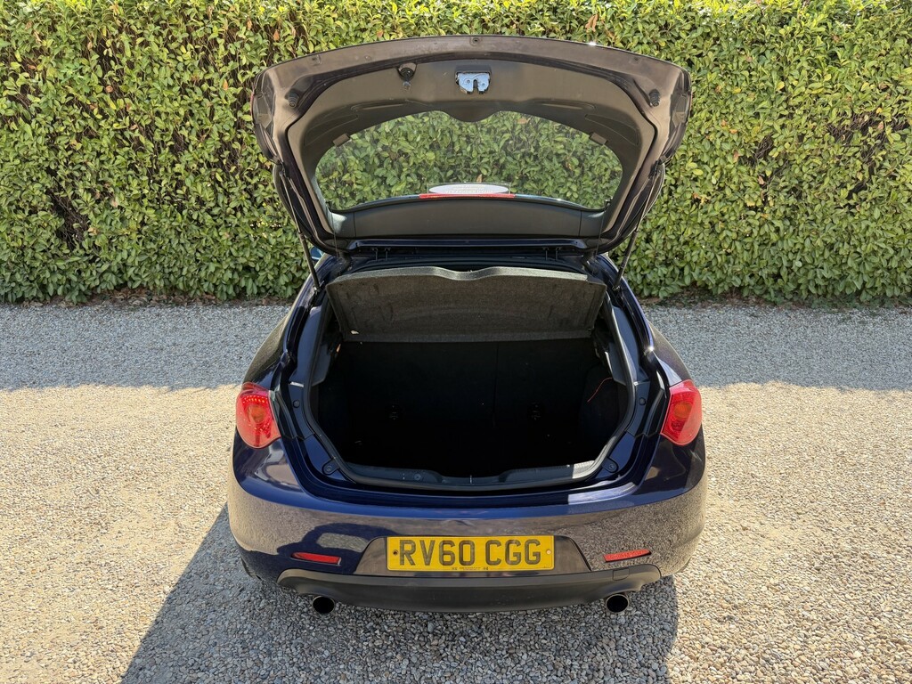 Alfa Romeo Giulietta 1.4 Tb Multiair Lusso Grey #32