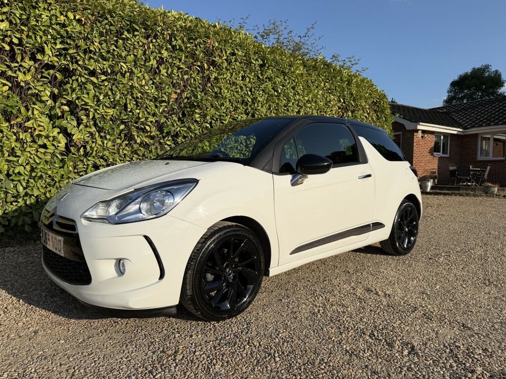 DS DS 3 1.6 Bluehdi 120 Ps Prestige Hatchb White #8
