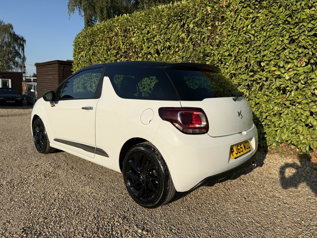 DS DS 3 1.6 Bluehdi 120 Ps Prestige Hatchb White #23