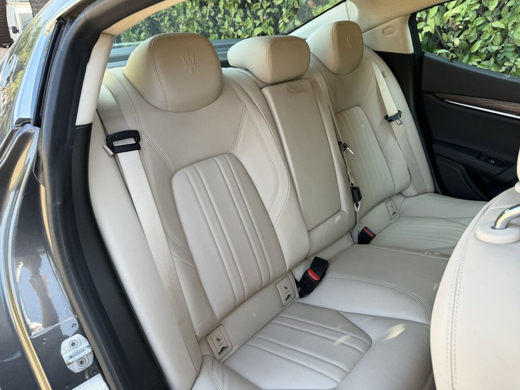 Maserati Ghibli 3.0 V6 Saloon Zf Euro 5 330 Ps Grey #37