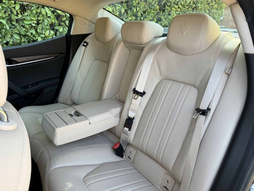 Maserati Ghibli 3.0 V6 Saloon Zf Euro 5 330 Ps Grey #44