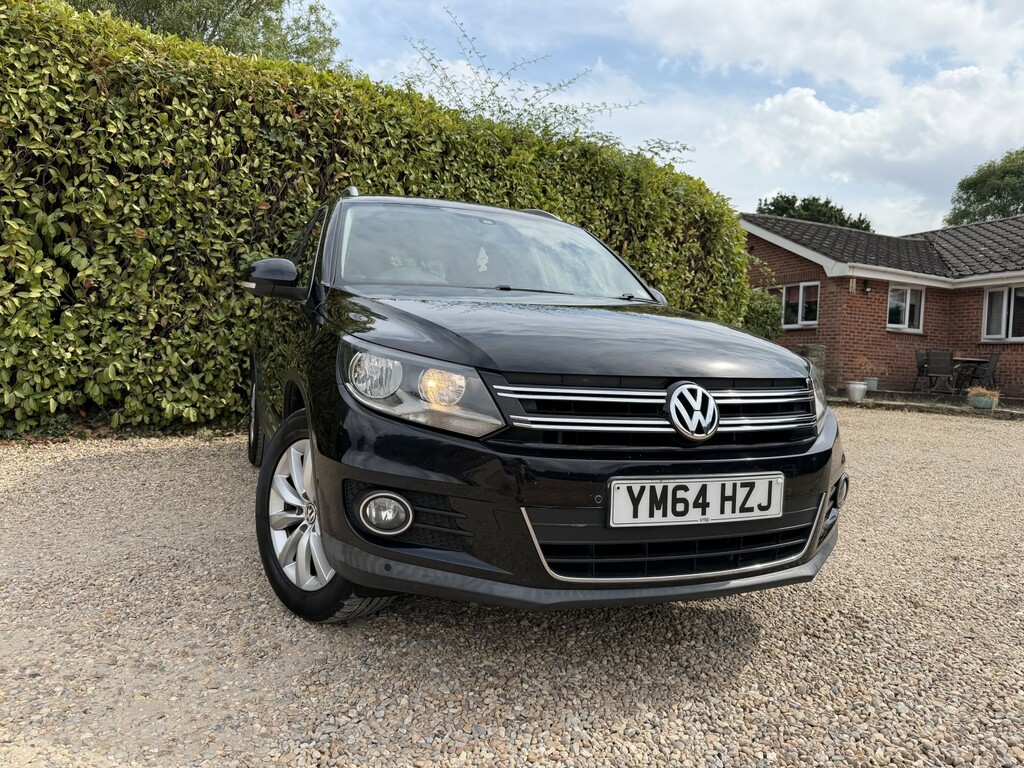 Volkswagen Tiguan 2.0 Tdi Bluemotion Tech Match Black #4