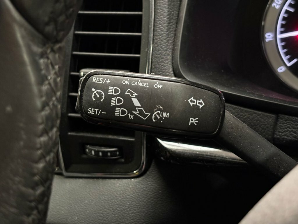 Skoda Karoq 1.5 Tsi Se Black #25