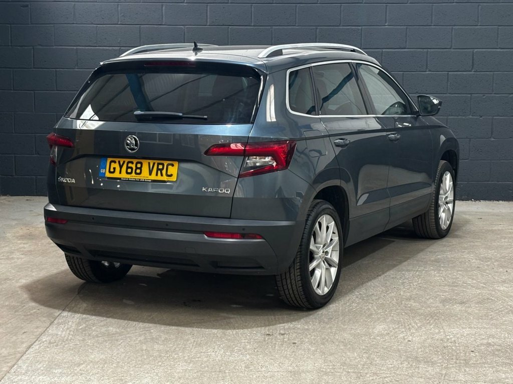 Skoda Karoq 1.5 Tsi Se Black #9
