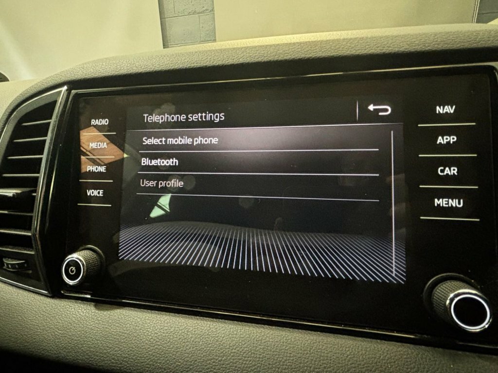 Skoda Karoq Karoq Se L Tsi S-a Silver #28