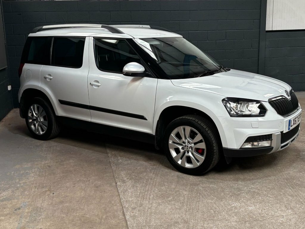 Skoda Yeti 1.2L Se L Drive White #6