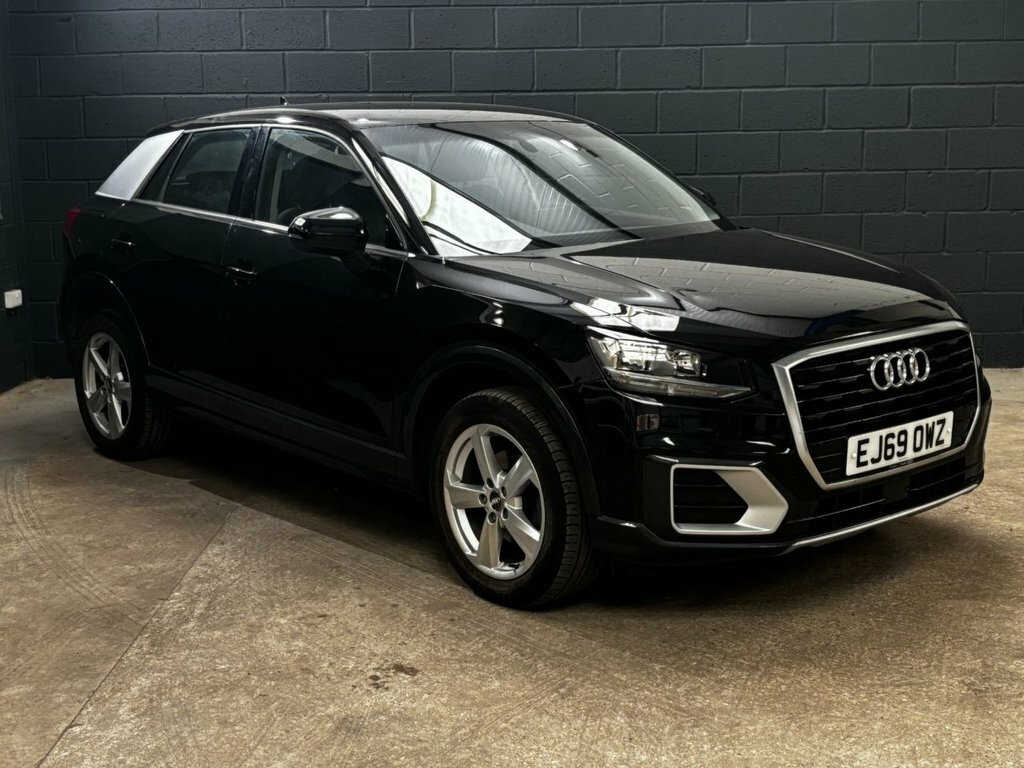 Audi Q2 1.5L Sport Black #5