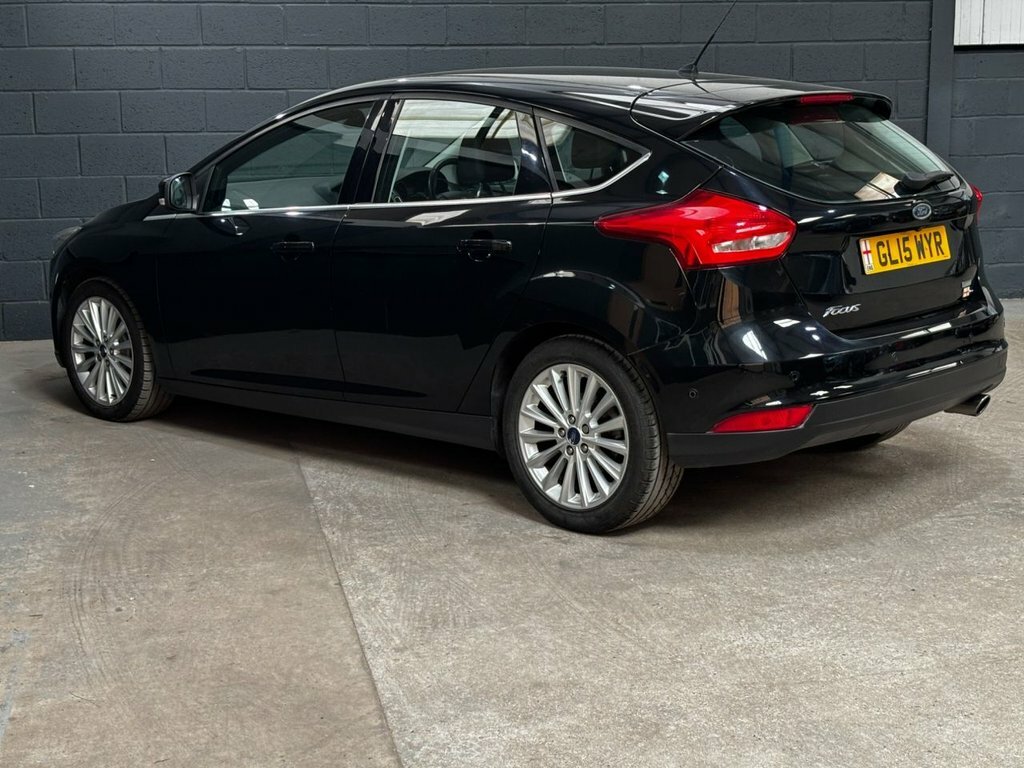 Ford Focus 1.0T Ecoboost Titanium X Estate Grey #15