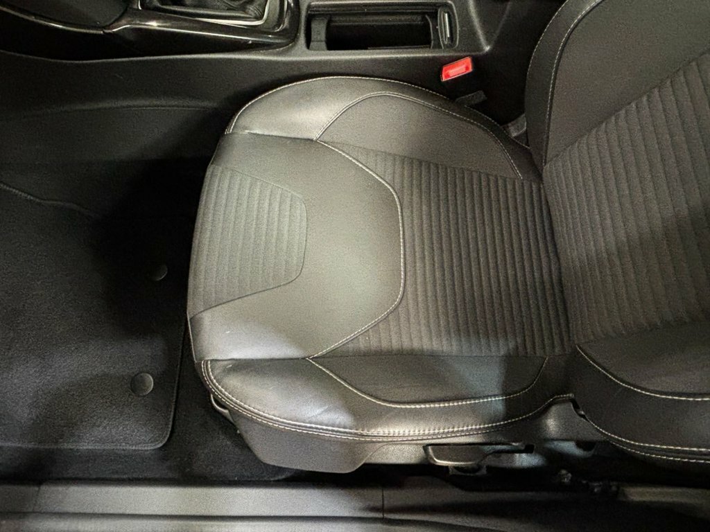Ford Focus 1.0T Ecoboost Titanium X Estate Grey #26