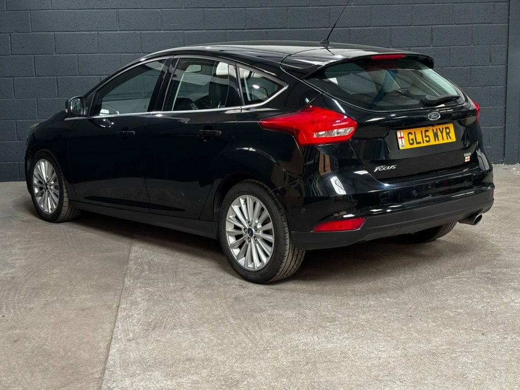 Ford Focus 1.0T Ecoboost Titanium X Estate Grey #14