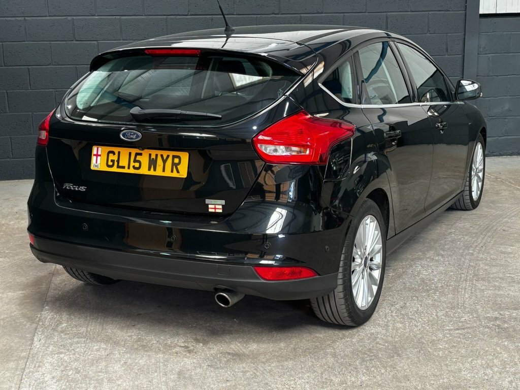 Ford Focus 1.0T Ecoboost Titanium X Estate Grey #11