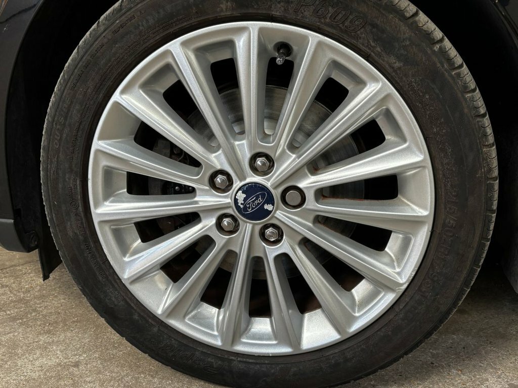 Ford Focus 1.0T Ecoboost Titanium X Estate Grey #44