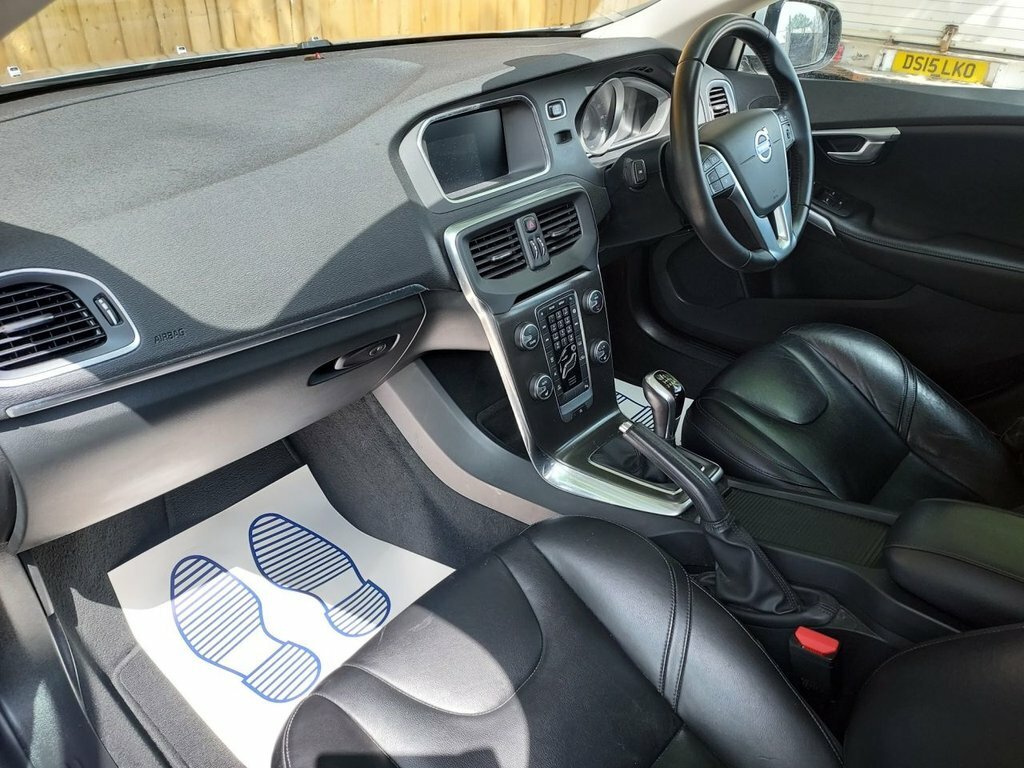 Volvo V40 Volvo V40 D2 R Design 1.6 H Blue #11