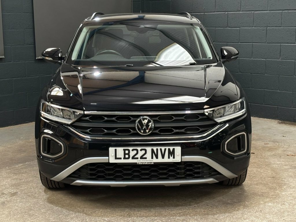 Volkswagen T-Roc 1L Life Black #3