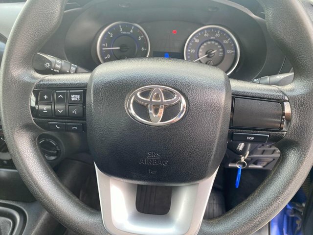 Toyota HILUX Invincible 2.4 D-4d Dcab Black #14