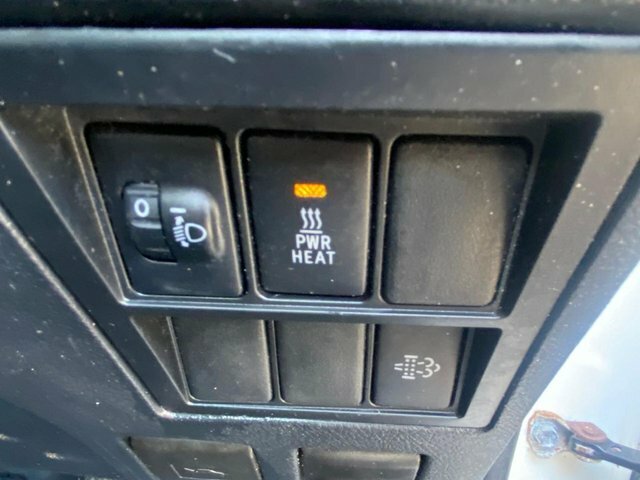 Toyota HILUX Invincible X Dcab Pick Up 2.4 D-4d Grey #23
