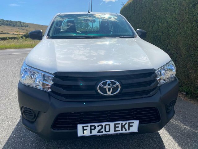 Toyota HILUX Active 4Wd Single Cab Pick Up 2.4 D-4d 150Ps White #2
