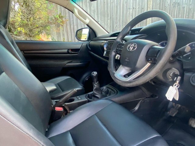 Toyota HILUX Invincible X Dcab Pick Up 2.4 D-4d Grey #15