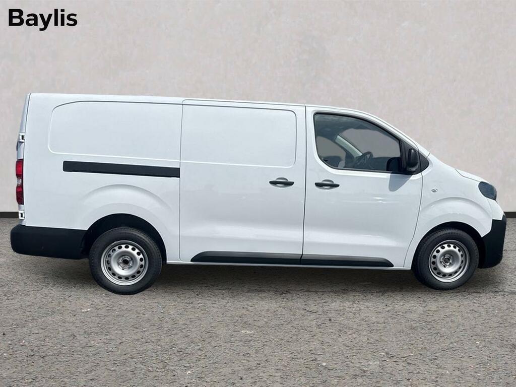Vauxhall Vivaro XL 1.5 Turbo D 120 Prime H1 VA26TWK White #4