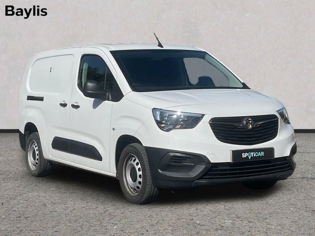Vauxhall Combo L2 2300 1.5 Turbo D 100Ps H1 Dynamic White