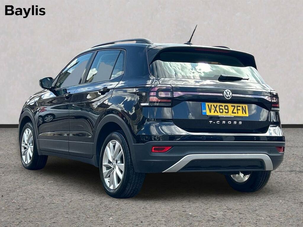 Volkswagen T-Cross 1.6 Tdi Se Dsg Black #6