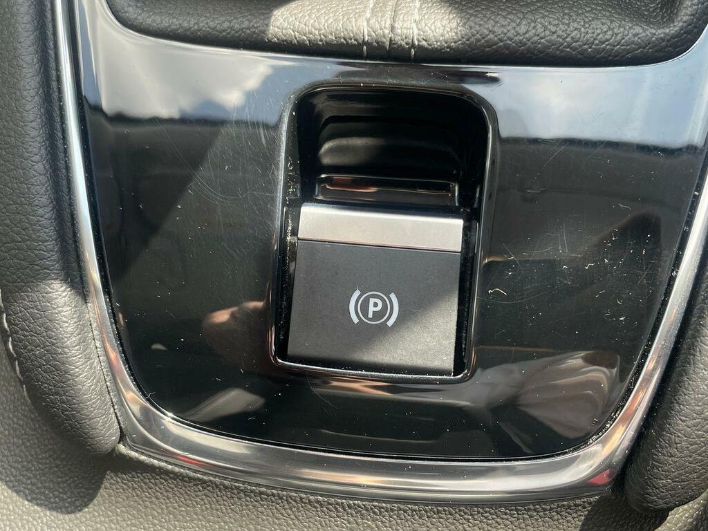Vauxhall Grandland 1.2 Hybrid 145 Design E-dct6 Hatchback Grey #33