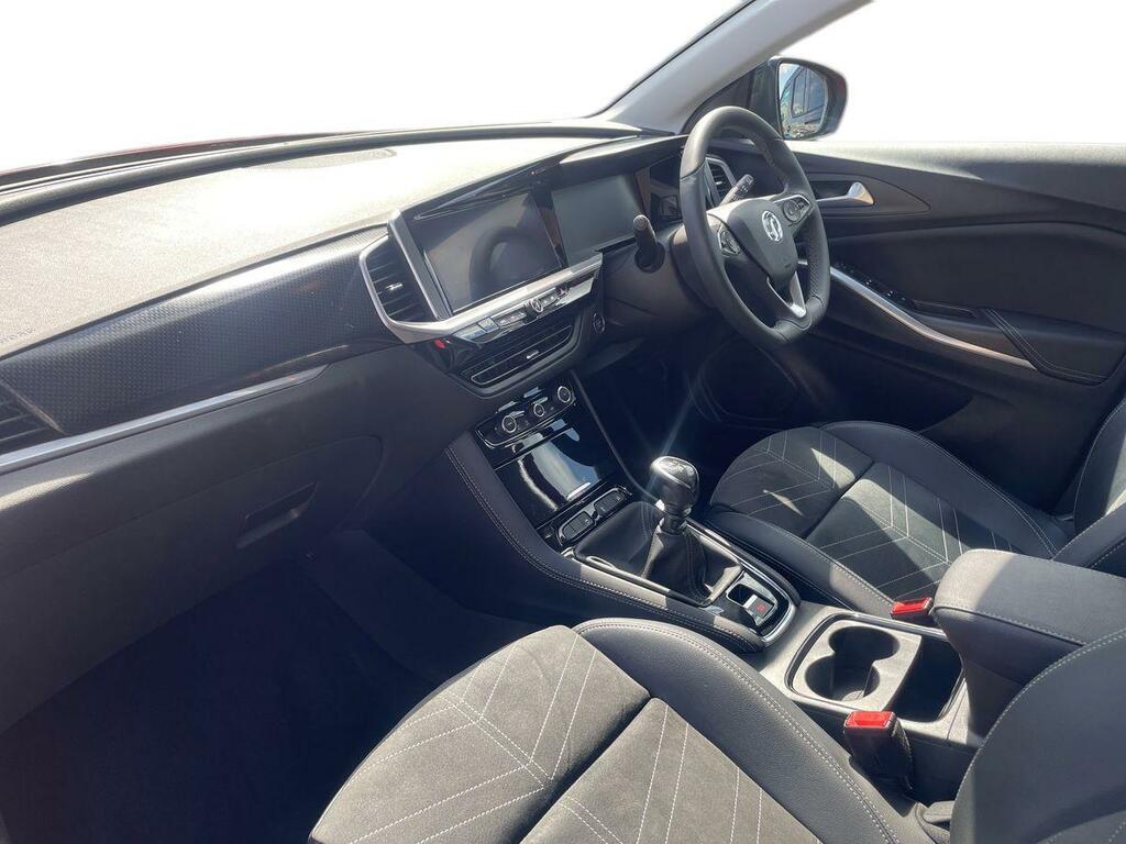 Vauxhall Grandland 1.2 Hybrid 145 Design E-dct6 Hatchback Grey #13