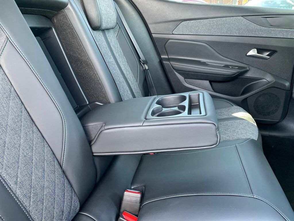 Peugeot 408 1.2 Puretech Gt Eat8 Grey #35