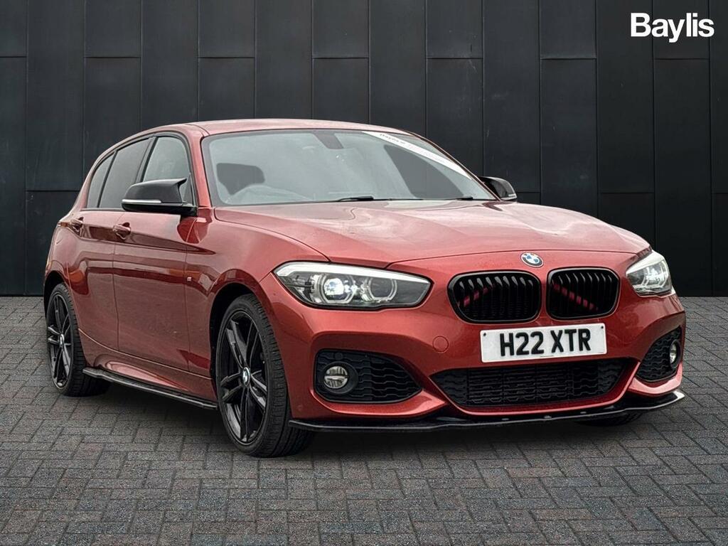 BMW 1 Series 1.5 118I Sport White #1