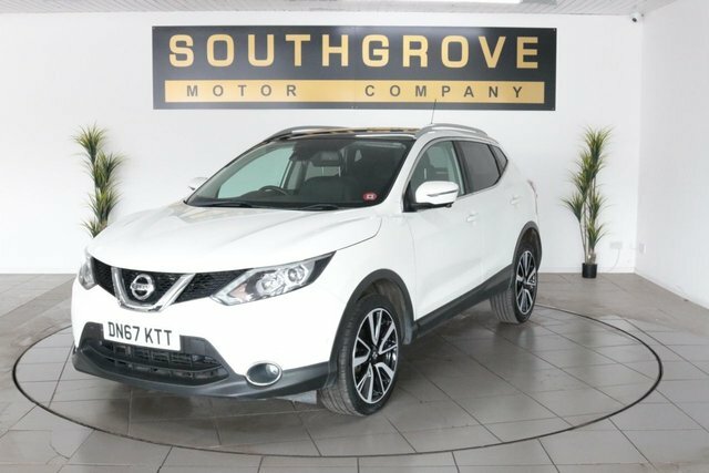 Nissan Qashqai 1.6 Dci Tekna Suv 4Wd Euro 6 S DN67KTT White #2